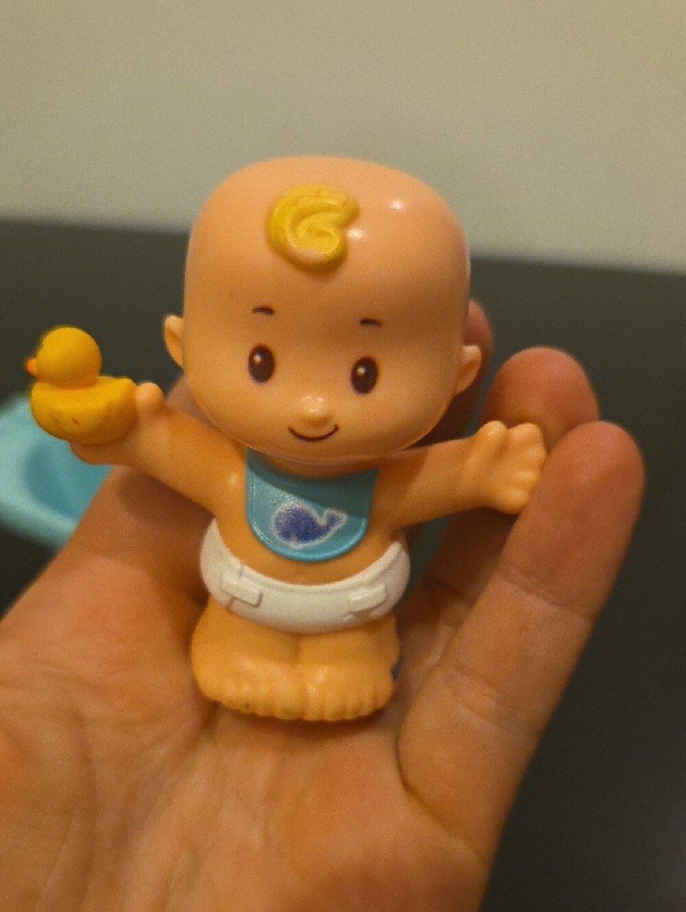Little People Wash And Go - Bathtub & Baby Holding Rubber Duck - Picture 2 of 8